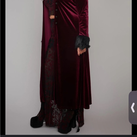 HUGE ISO - Picture 2 of 2